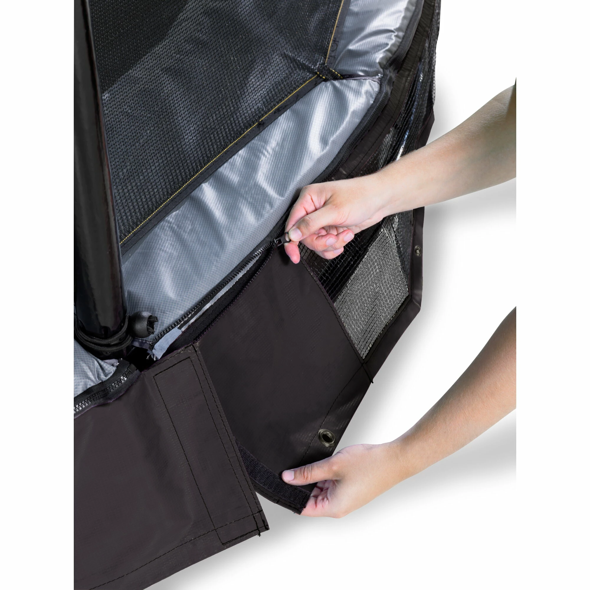 EXIT TOYS EXIT Elegant Premium Inground Trampoline ø427cm Met Deluxe Veiligheidsnet - Zwart 4 EXIT TOYS EXIT Elegant Premium Inground Trampoline ø427cm Met Deluxe Veiligheidsnet - Zwart - Afbeelding 4